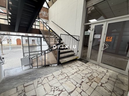 Pronájem obchodní prostory, 62 m²