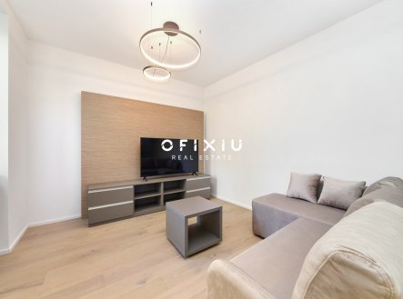 Pronájem bytu, 3+kk, 89 m²