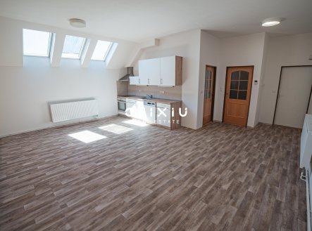 Pronájem bytu, 2+kk, 64 m²