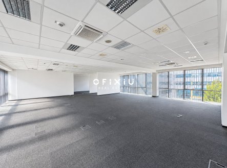 Pronájem kanceláře, 4 000 m²