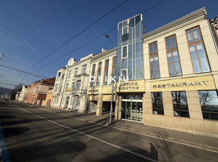 Pronájem kanceláře, 100 m²