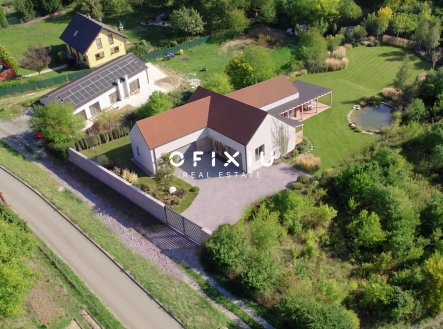 Prodej pozemku pro bydlení, 2 194 m²