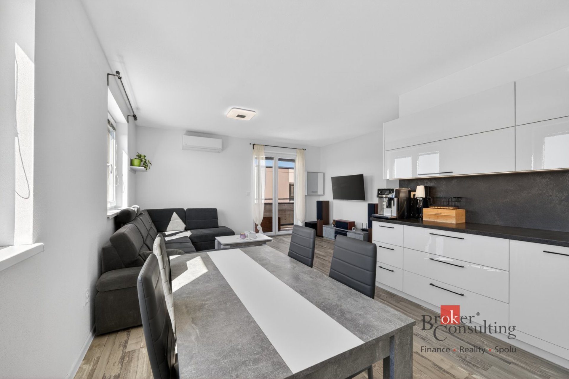Prodej, byty/4+kk, 80 m2, 33023 Vochov, Plzeň-sever [ID 91743]