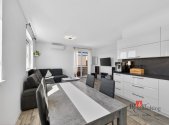 Prodej bytu, 4+kk, 80 m²