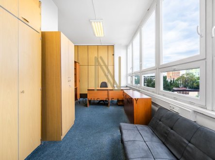 Pronájem kanceláře, 16 m²