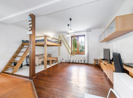 Pronájem bytu, 1+kk, 42 m²