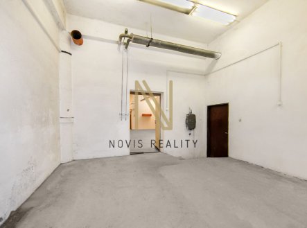 Pronájem skladu, 114 m²