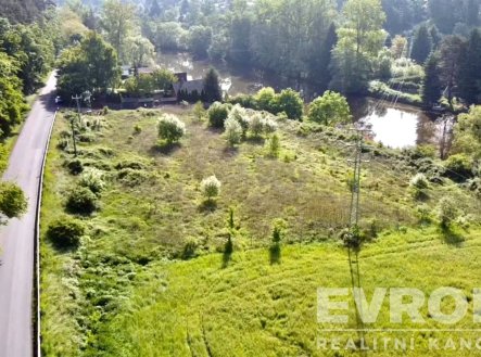 . | Prodej - pozemek pro bydlení, 9 000 m²