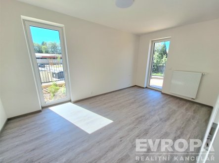 Pronájem bytu, 2+kk, 44 m²