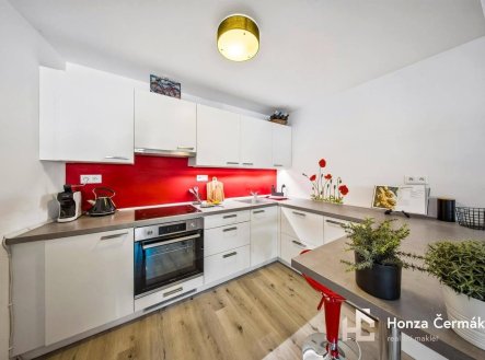 Prodej bytu, 2+kk, 83 m²
