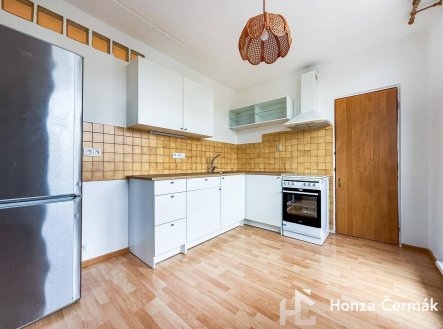 Pronájem bytu, 2+1, 58 m²