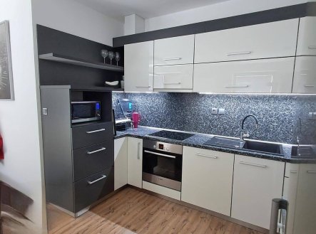 Prodej bytu, 3+kk, 81 m²