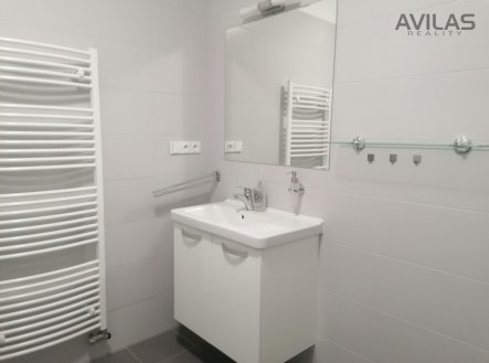 Pronájem bytu, 2+kk, 64 m²
