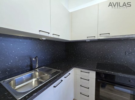 Pronájem bytu, 2+kk, 59 m²