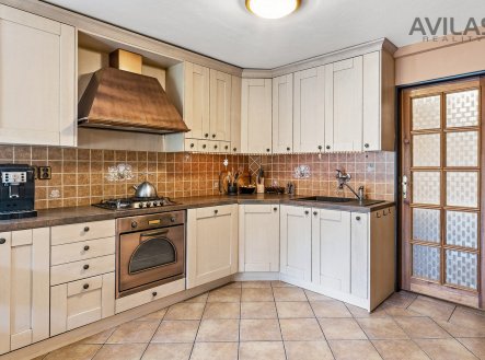 Prodej domu/vily, 300 m²