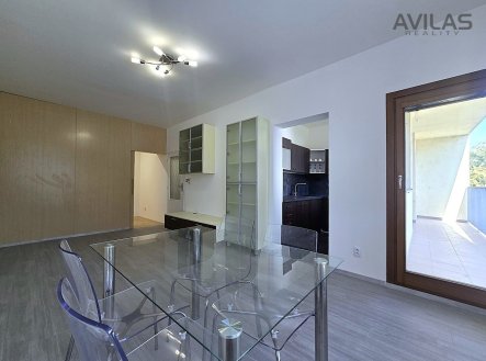 Pronájem bytu, 3+kk, 65 m²