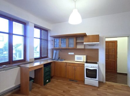 Pronájem bytu, 2+kk, 40 m² obrázek
