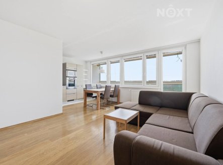 Pronájem bytu, 3+kk, 79 m²