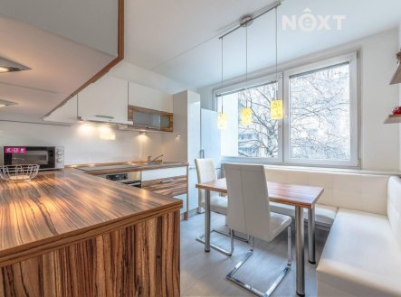 Pronájem bytu, 5+1, 91 m²