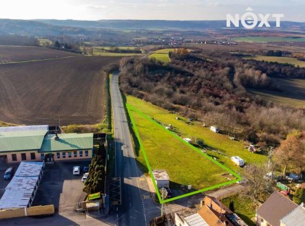 Prodej pozemku pro bydlení, 1 672 m²