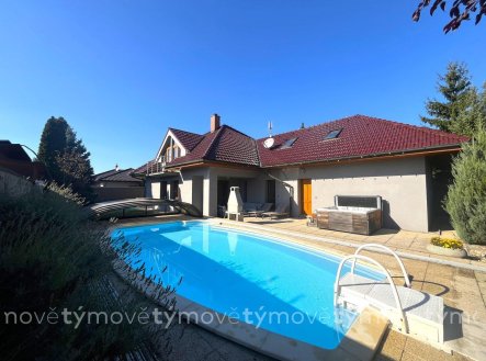 Prodej domu/vily, 290 m²