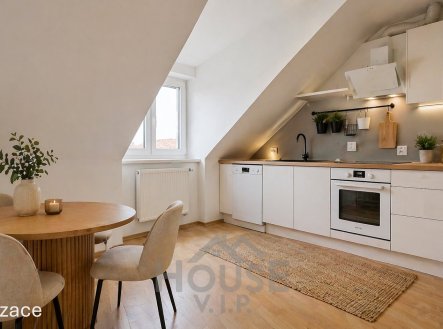 Prodej bytu, 2+1, 57 m²