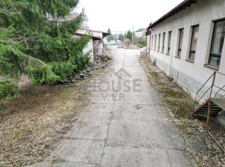 Prodej komerčního objektu, výroba, 4 440 m²