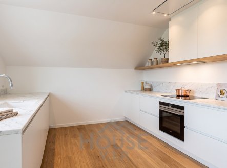 Prodej bytu, 2+1, 100 m²