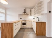 Prodej bytu, 2+1, 83 m²