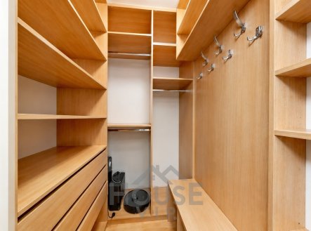 .3. | Prodej bytu, 1+kk, 45 m²
