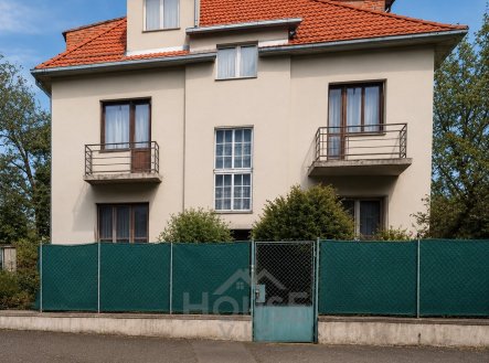 Prodej nájemního domu, 430 m²