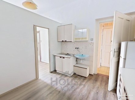 Prodej bytu, 1+1, 59 m²