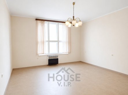 Prodej bytu, 1+1, 59 m²