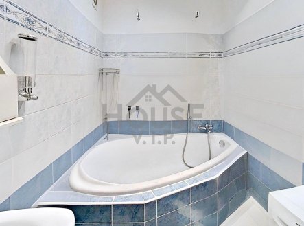 Prodej bytu, 3+kk, 64 m²