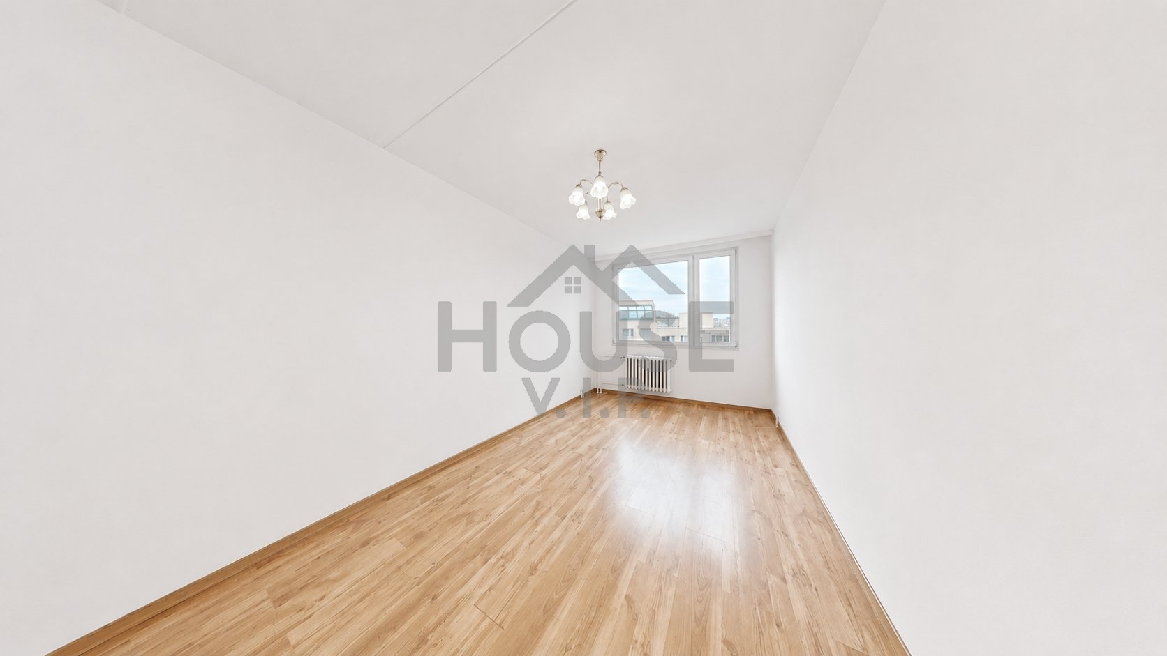Prodej bytu 2+1, 65,6 m² s lodžií - Praha 14