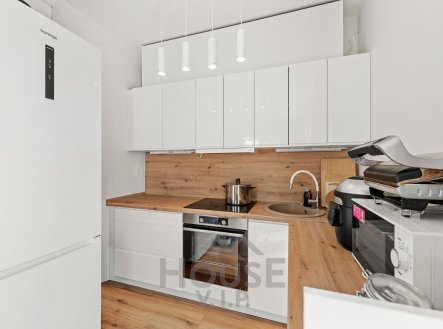Prodej bytu, 2+kk, 100 m²
