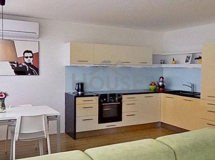 Prodej bytu, 4+kk, 92 m²