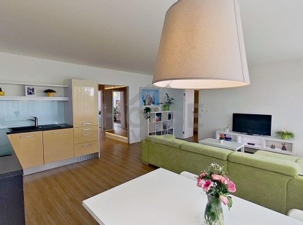 Prodej bytu, 4+kk, 92 m²