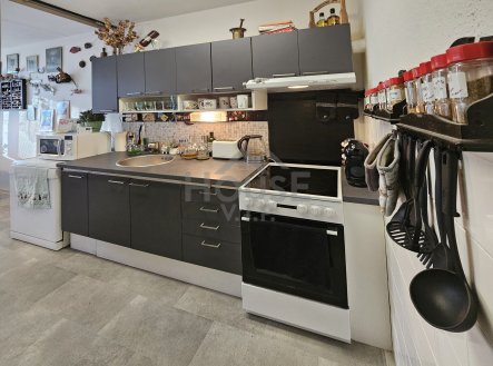 Prodej bytu, 3+1, 81 m²
