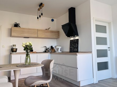 Prodej bytu, 2+kk, 66 m²