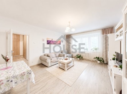 Prodej bytu, 3+1, 77 m²