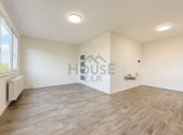 Prodej bytu, 1+1, 68 m²