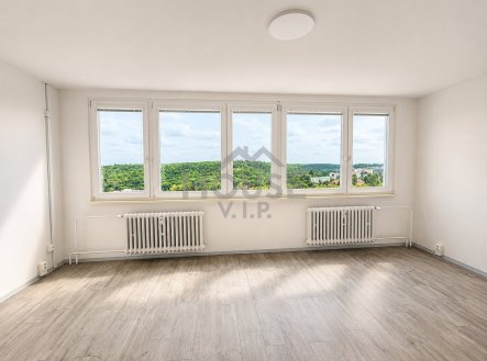 Prodej bytu, 1+1, 68 m²