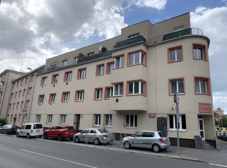 Pronájem bytu, 2+kk, 47 m²