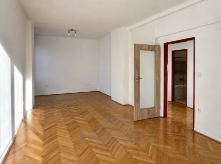 Prodej bytu, 1+1, 45 m²