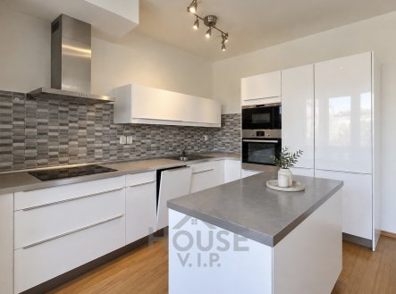 Prodej bytu, 2+kk, 60 m²