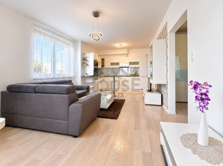 530EF8C3-F2EB-4A32-B654-AC9E0C0AF991 | Prodej bytu, 2+kk, 56 m²