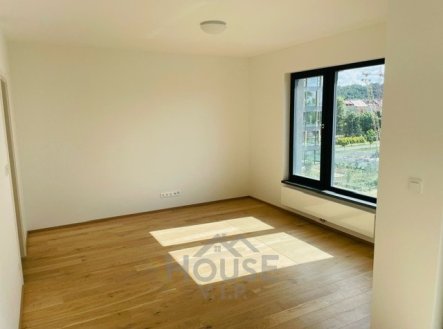 Pronájem bytu, 2+kk, 59 m²