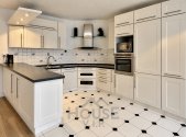 Prodej bytu, 3+kk, 76 m²