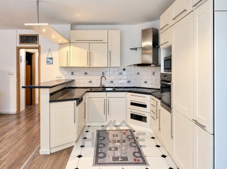 Prodej bytu, 3+kk, 76 m²